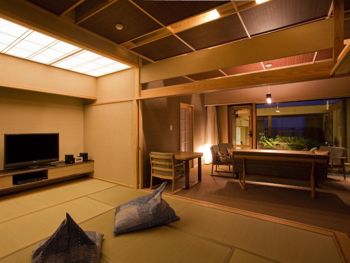 โรงแรมนิว อะวะจิ -ซุโมะโตะ ออนเซน Sumoto ภายนอก รูปภาพ